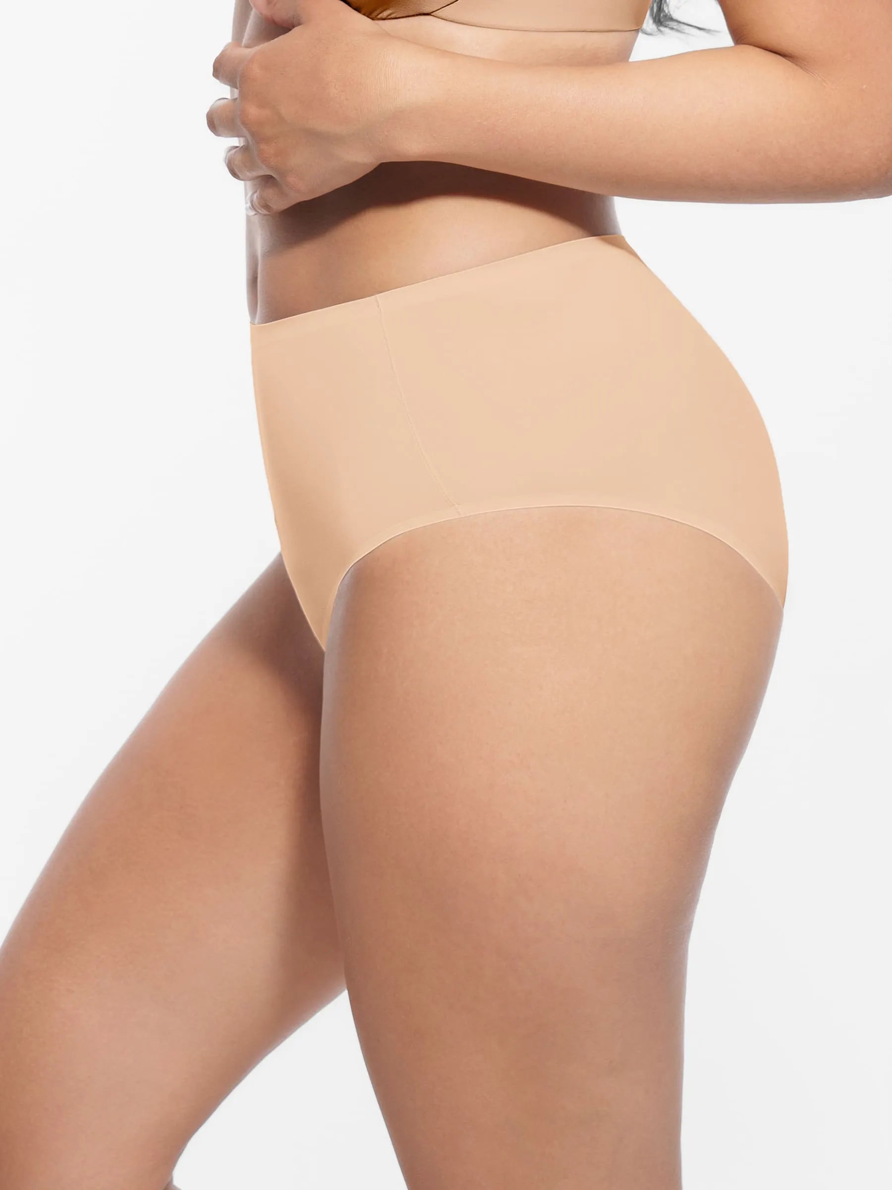 Feelingirl Cloud-Like Mid-Waist Brief Panties