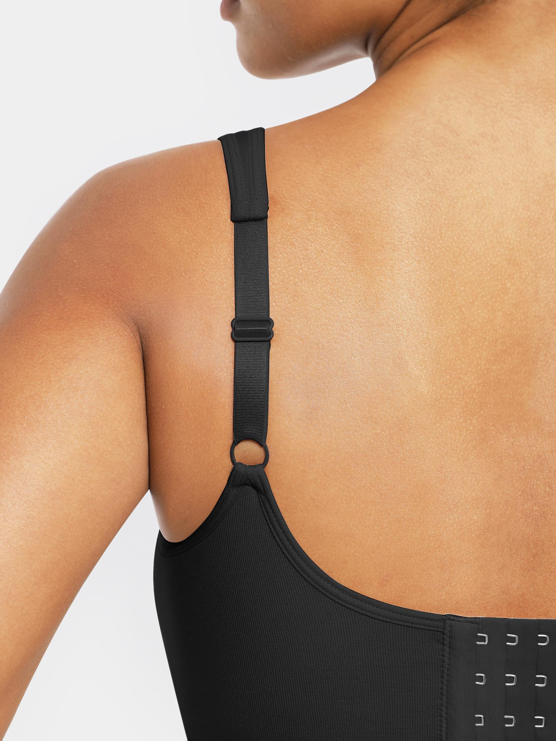 Feelingirl Seamless Comfort Bra with Smoothing Support and Adjustable Straps