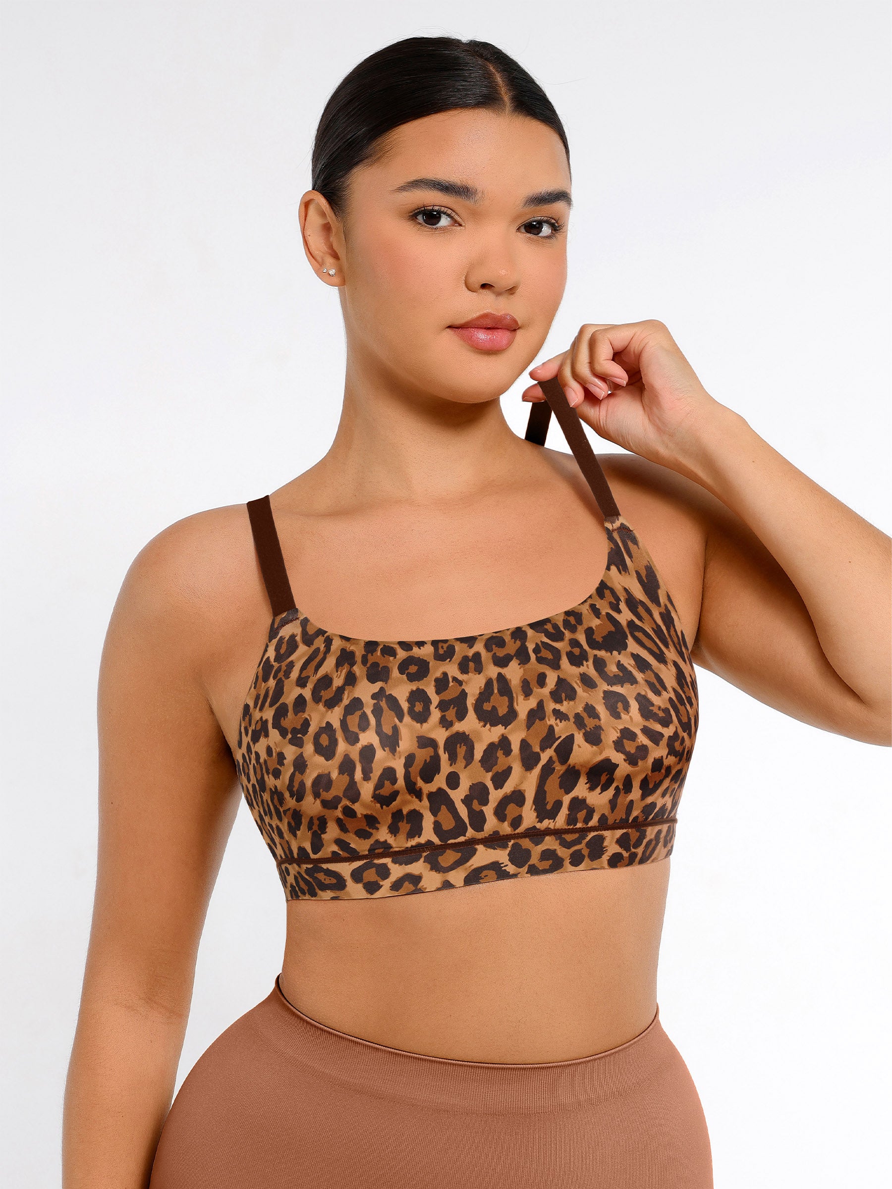 Feelingirl Everyday Wireless Invisible Square Neck Bra