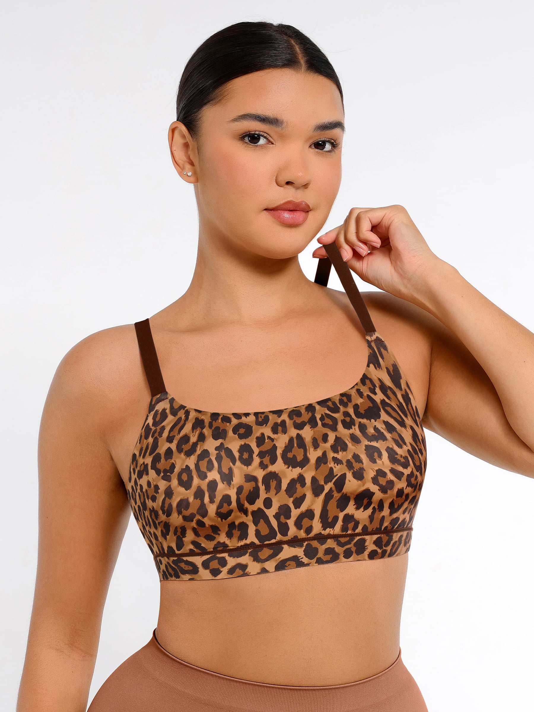 Feelingirl Everyday Wireless Invisible Square Neck Bra