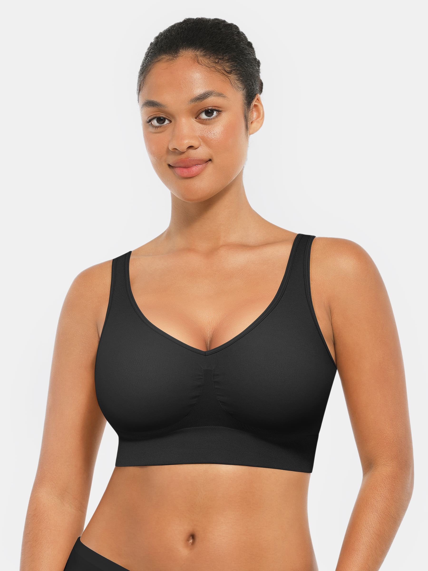 Feelingirl Seamless Comfort Bra with Smoothing Support and Adjustable Straps