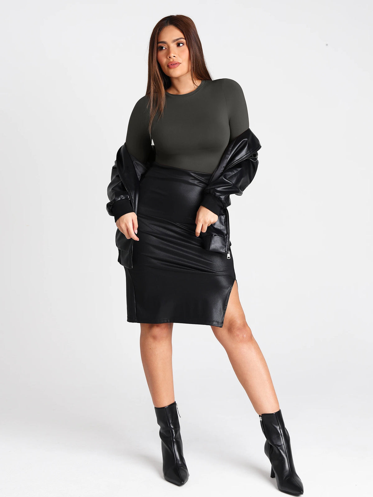 Feelingirl Seamless Buttery-Soft Crew Neck Bodysuit – Light Tummy Control